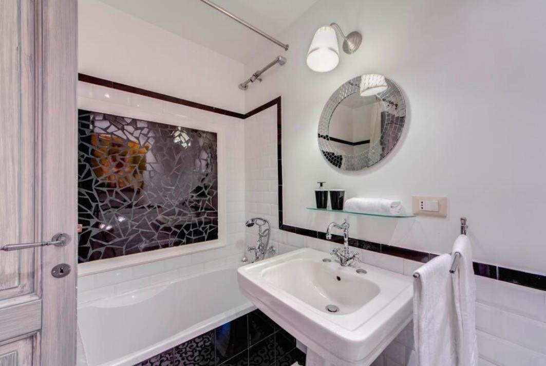 Cinque Scole Apartment Rome Bagian luar foto